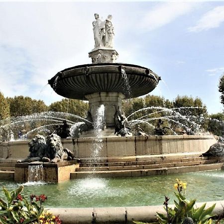 Augustins Fountain Studio Cosy Aix Centre Historique A 3 Minutes De Cours Mirabeau -Wifi-Smart Tv-Rue Calme Aix-en-Provence Eksteriør bilde