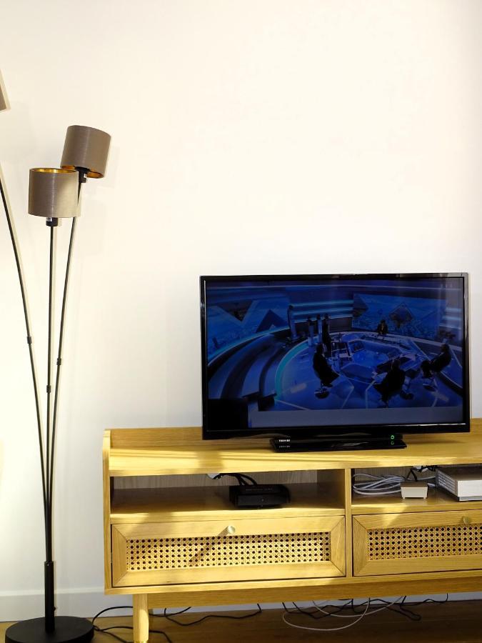 Augustins Fountain Studio Cosy Aix Centre Historique A 3 Minutes De Cours Mirabeau -Wifi-Smart Tv-Rue Calme Aix-en-Provence Eksteriør bilde