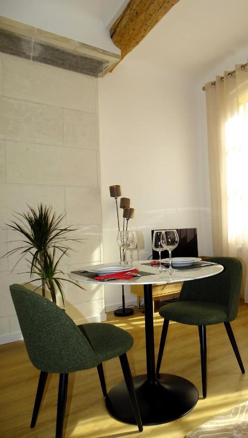 Augustins Fountain Studio Cosy Aix Centre Historique A 3 Minutes De Cours Mirabeau -Wifi-Smart Tv-Rue Calme Aix-en-Provence Eksteriør bilde
