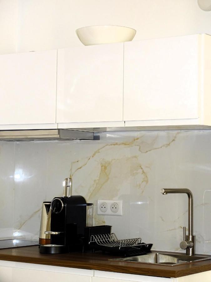 Augustins Fountain Studio Cosy Aix Centre Historique A 3 Minutes De Cours Mirabeau -Wifi-Smart Tv-Rue Calme Aix-en-Provence Eksteriør bilde